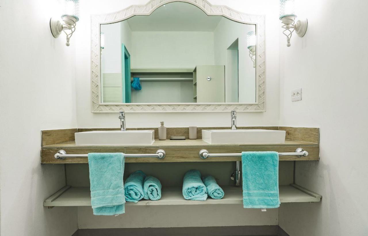 Le Mandala Moris Guesthouse Pointe Aux Canonniers Гранд-Бэй Экстерьер фото